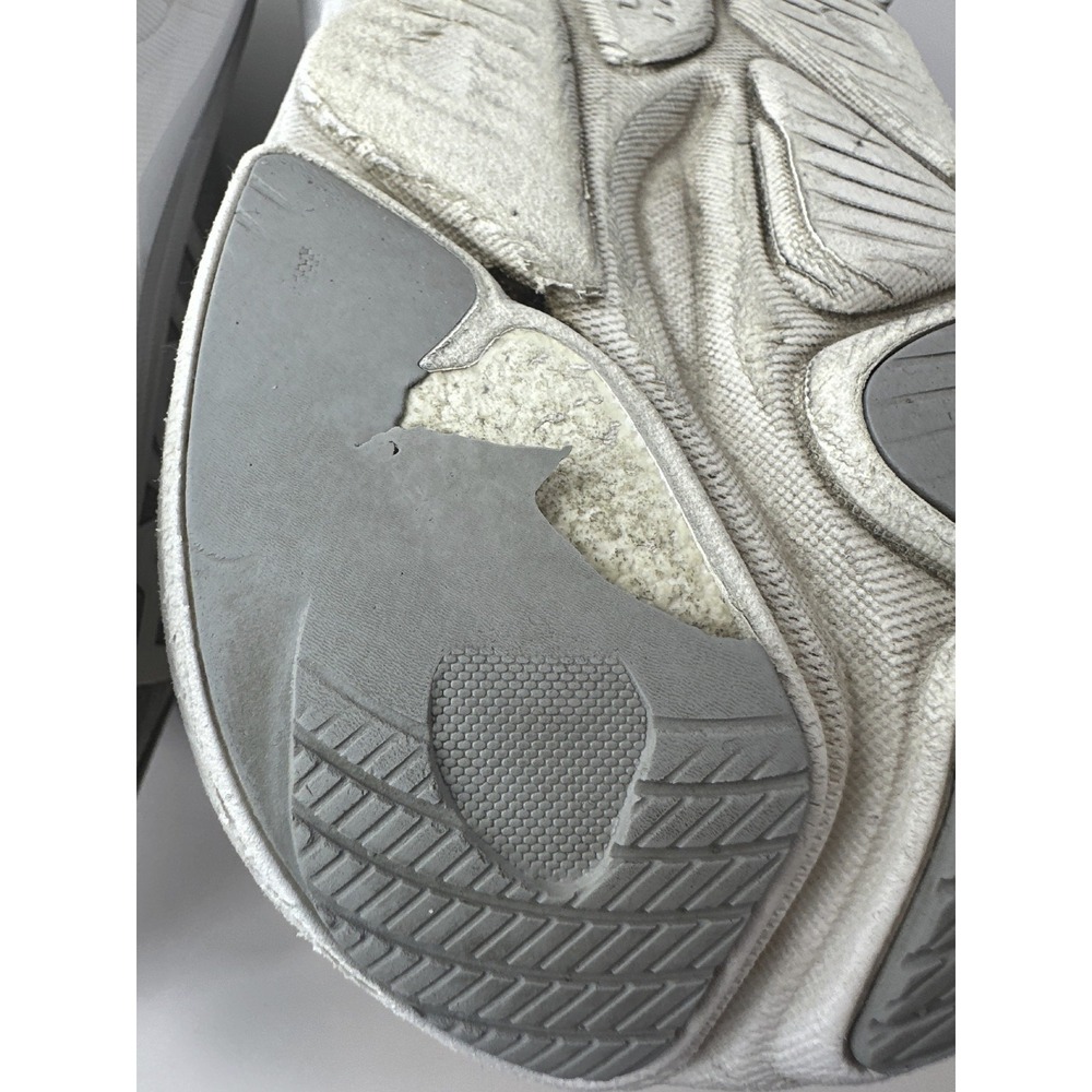 Hoka One One Clifton 10 Shoes Mens Size 11 2E Wide Stellar Grey *Heavy Wear - Picture 12 of 16